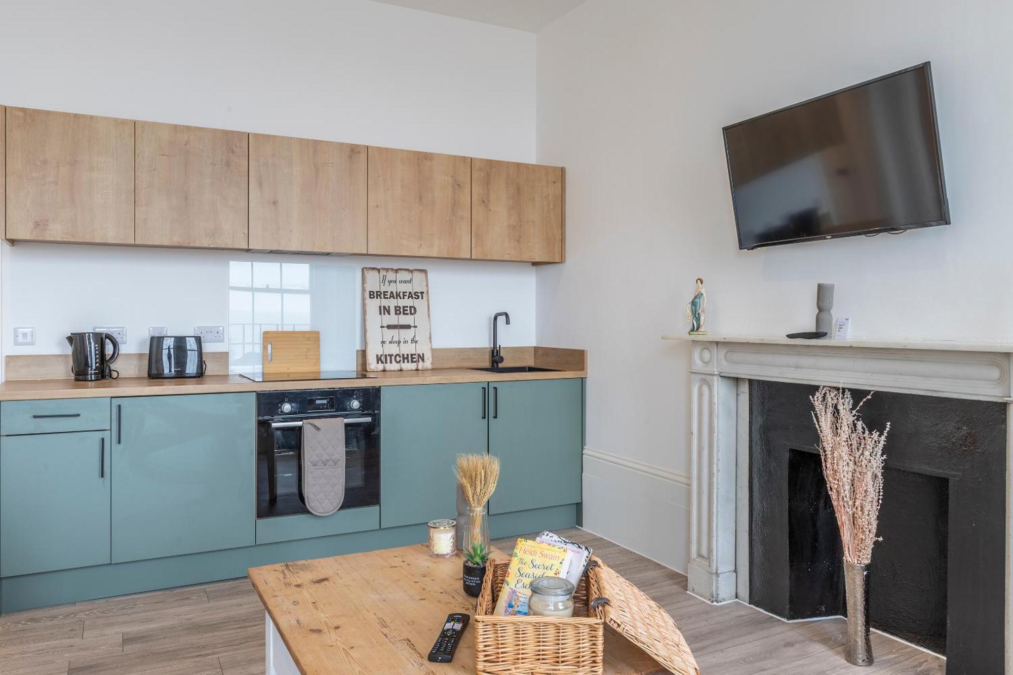 Seaside Serenity: Stylish Sea View Apartments In Herne Bay Exterior foto